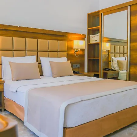 Turquoise Hotel 4*